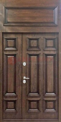 Классическая входная дверь с верхней фрамугой ДФГ-15 в Сургуте