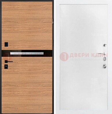 Железная коричневая дверь с МДФ в белом цвете ДМ-313 в Сургуте
