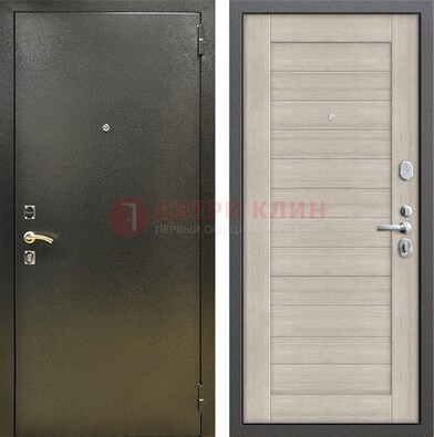 Стальная темно-серая дверь с порошковой отделкой и МДФ панелью ДП-278 в Сургуте