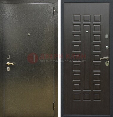 Темно-серая железная дверь с порошковым покрытием и МДФ Венге ДП-287 в Сургуте