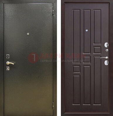 Входная темно-серая дверь с порошковым напылением и коричневой МДФ ДП-301 в Сургуте