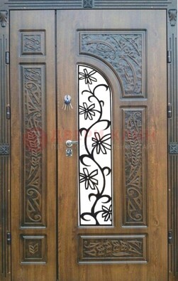 Морозостойкая металлическая парадная дверь ДПР-12 в Сургуте