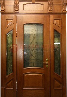 Парадная дверь со стеклянными вставками и ковкой ДПР-36 для дома в Сургуте