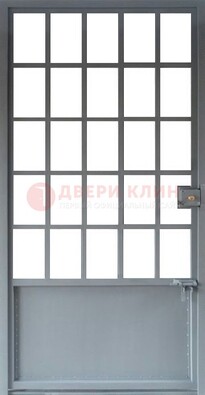 Металлическая решетчатая дверь в сером цвете ДР-7 в Сургуте