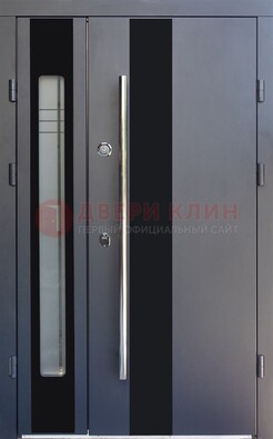 Серая стальная дверь со стеклом ДС-11 в Сургуте