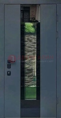 Современная дверь со стеклом для коттеджа ДС-40 в Сургуте