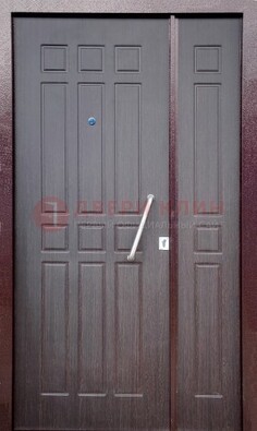 Коричневая тамбурная дверь ДТМ-30 в Сургуте