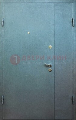 Серая тамбурная дверь ДТМ-34 в Сургуте