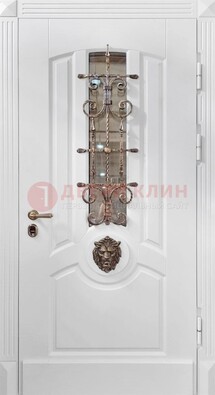 Белая металлическая дверь с виноритом и стеклом с ковкой ДВТ-165 в Сургуте