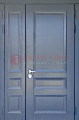 Темно-серая железная дверь с виноритом ДВТ-242 в Сургуте