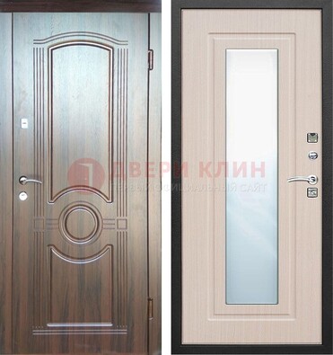 Светло-коричневая дверь c виноритом с узором и филенчатой МДФ ДЗ-120 в Сургуте