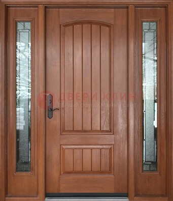 Стальная дверь с массивом дуба и витражом для дома ВЖ-17 в Сургуте